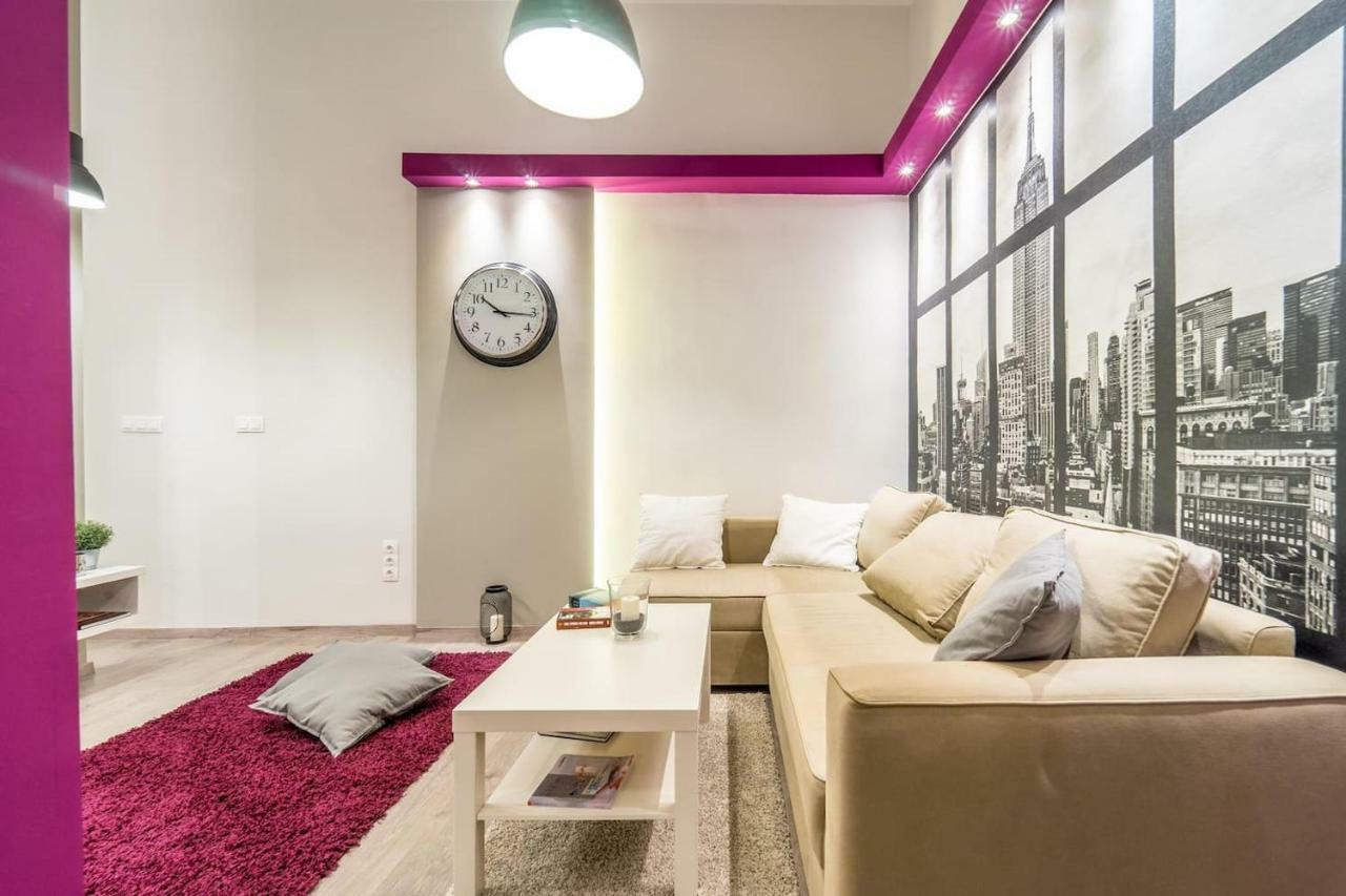 Cozy Downtown Studio Apartment Budapest Luaran gambar