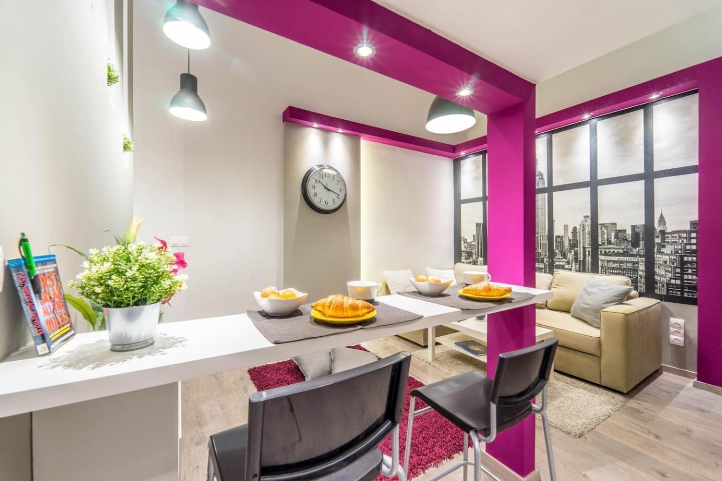 Cozy Downtown Studio Apartment Budapest Luaran gambar