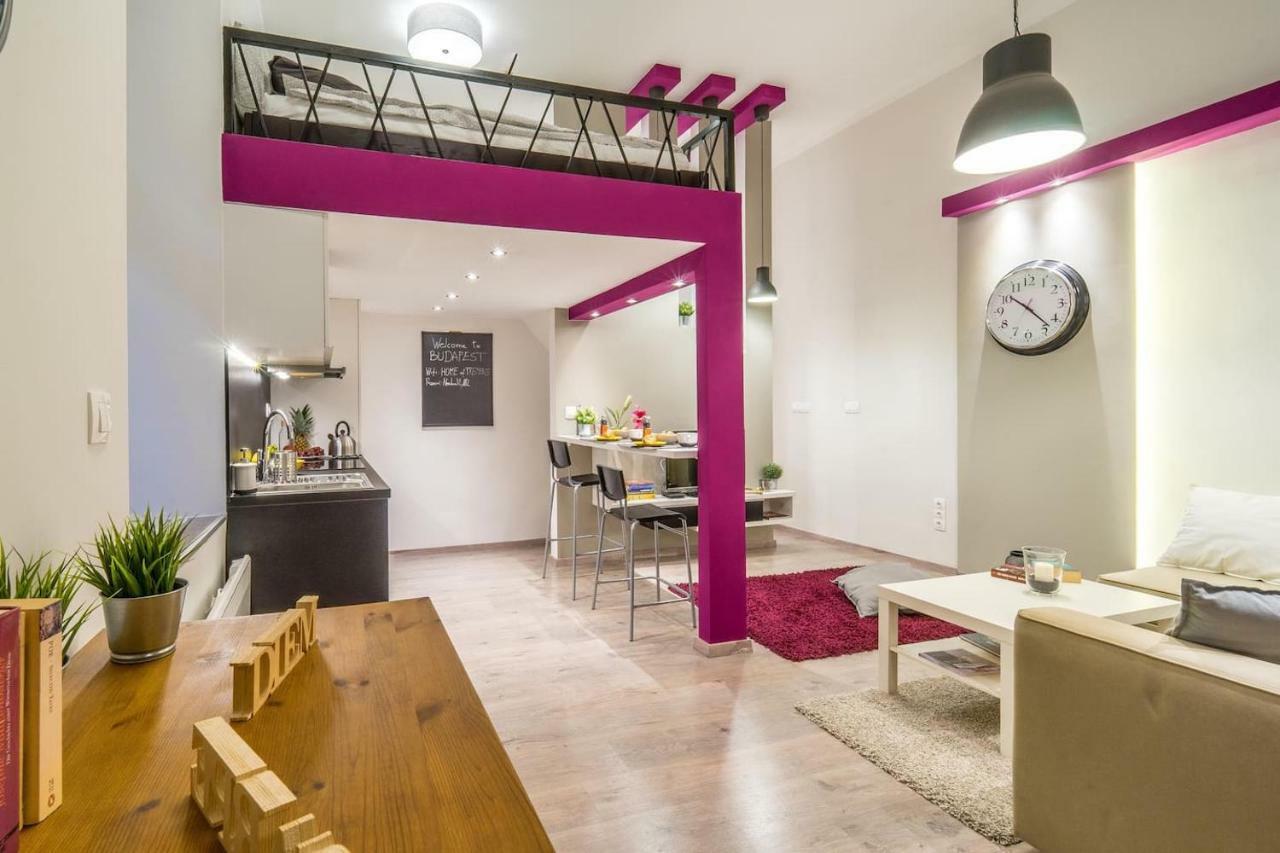 Cozy Downtown Studio Apartment Budapest Luaran gambar